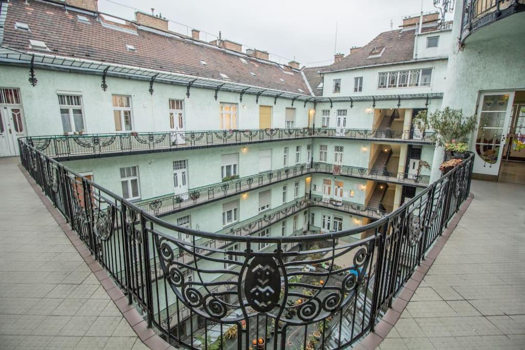 Jolan Suite Budapest Exterior foto