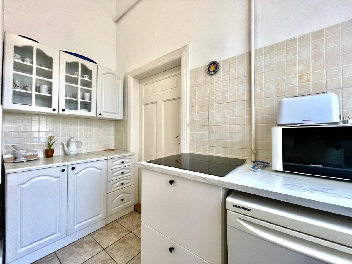 Jolan Suite Budapest Exterior foto